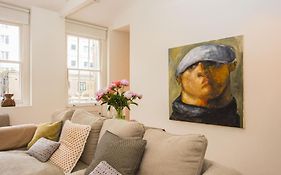 Beautiful Kensington Flat